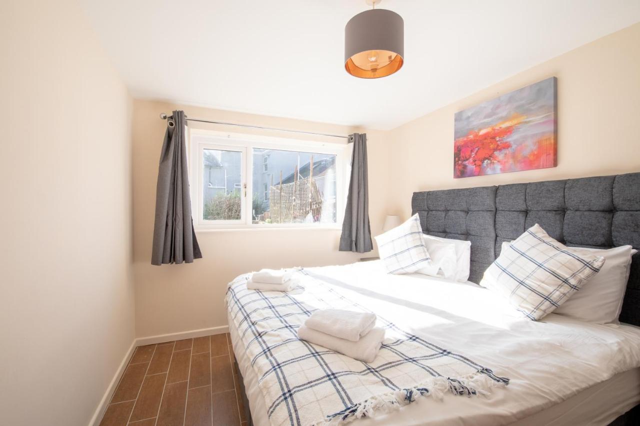 Host & - Hanover Apartment